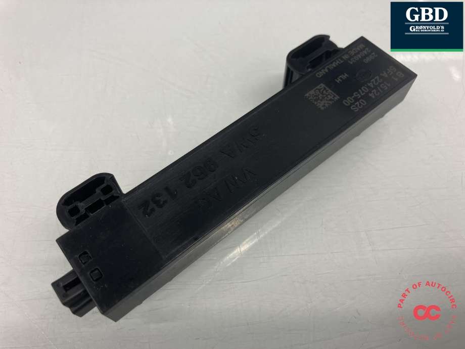 Antenne til Ford Explorer EV 2024-->> (HELLA|2721515|VWR2KA-15603-BB|5WA 962 132| 5FA 224.075-00)