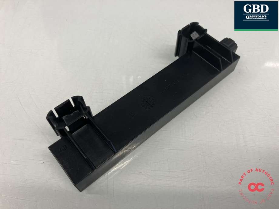 Antenne til Ford Explorer EV 2024-->> (HELLA|2721515|VWR2KA-15603-BB|5WA 962 132| 5FA 224.075-00)