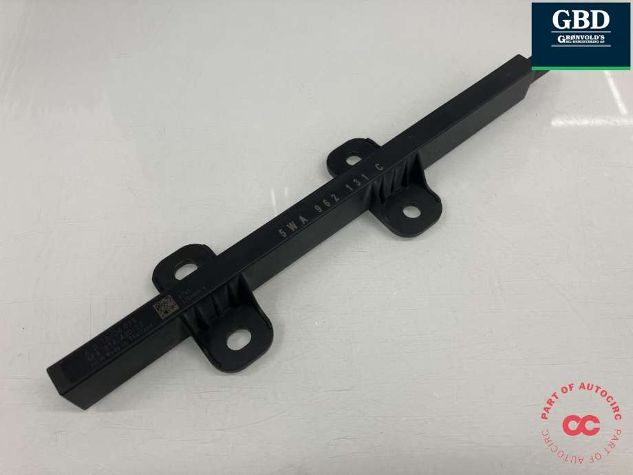 Antenne til Ford Explorer EV 2024-->>  (2699948|VWR2KA-15K603-AA|5WA 962 131 C)