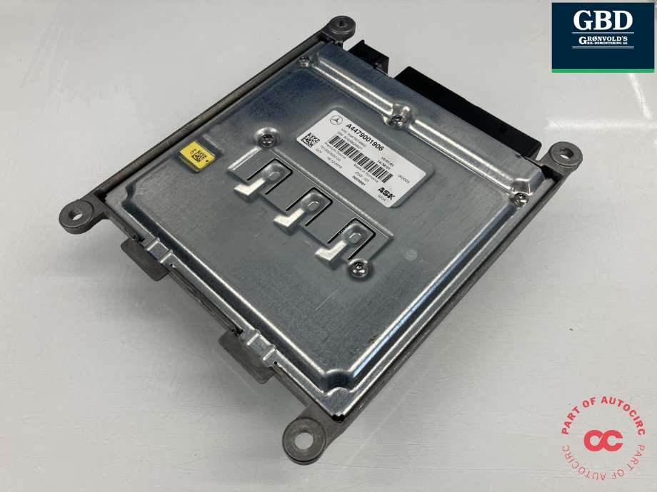 Bilstereo forsterker til Mercedes V-Klasse 2014-->> (W447) (W447) (ASK|A 447 820 19 00|A 447 820 18 00|A 447 900 19 06)