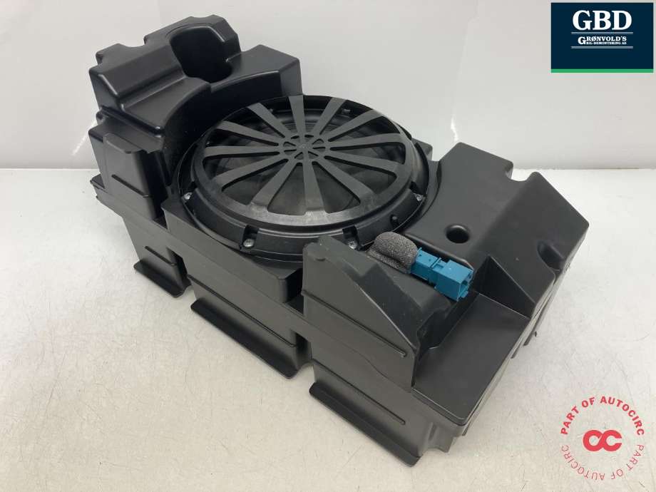 Bilstereo sub-woofer til Mercedes V-Klasse, 2014-->> (W447) (W447) (ASK|A 447 827 40 00)