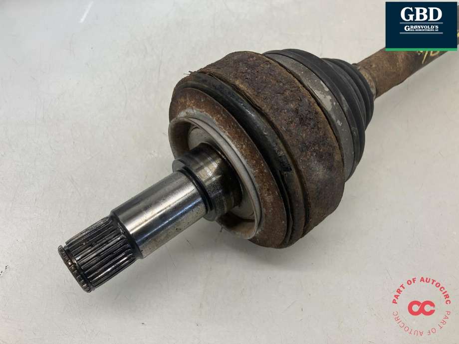Drivaksel venstre bak, diesel/automat til Mercedes V-Klasse 2014-->> (W447) (W447) (A 447 350 39 00|)