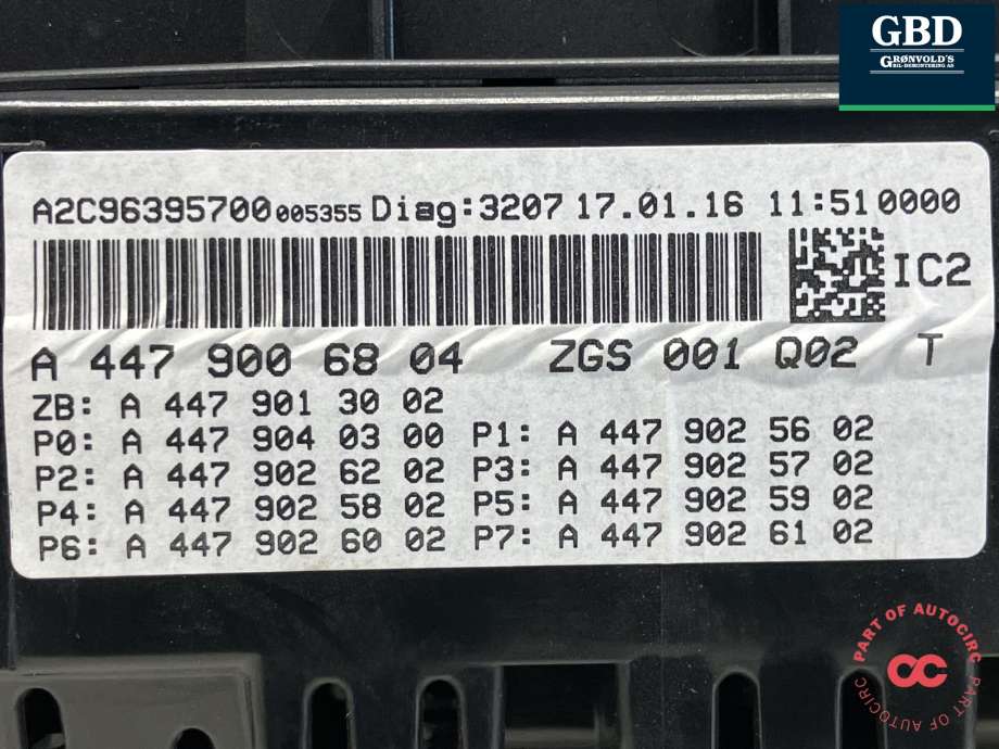 Instrumentpanel til Mercedes V-Klasse 2014-->> (W447) (W447) (CONTINENTAL|A 447 900 41 11|A 447 900 81 09|A 447 900 68 04)