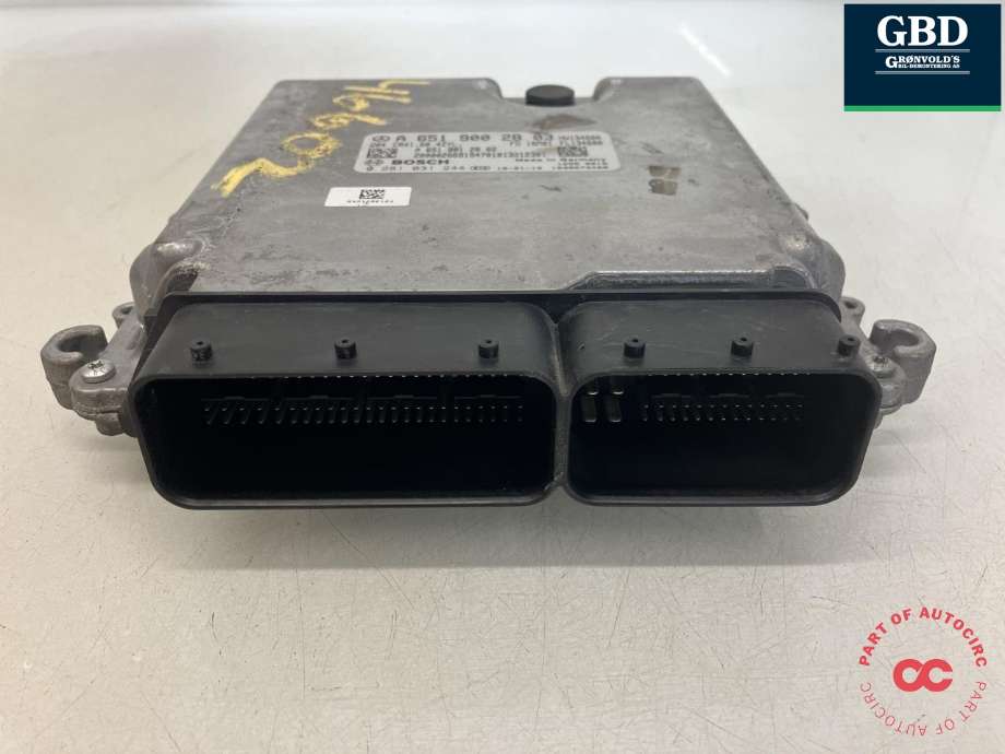 Styreenhet motor til Mercedes V-Klasse 2014-->> (W447) (W447) (BOSCH|A 651 900 28 03|A 651 901 28 02|0 281 031 244)