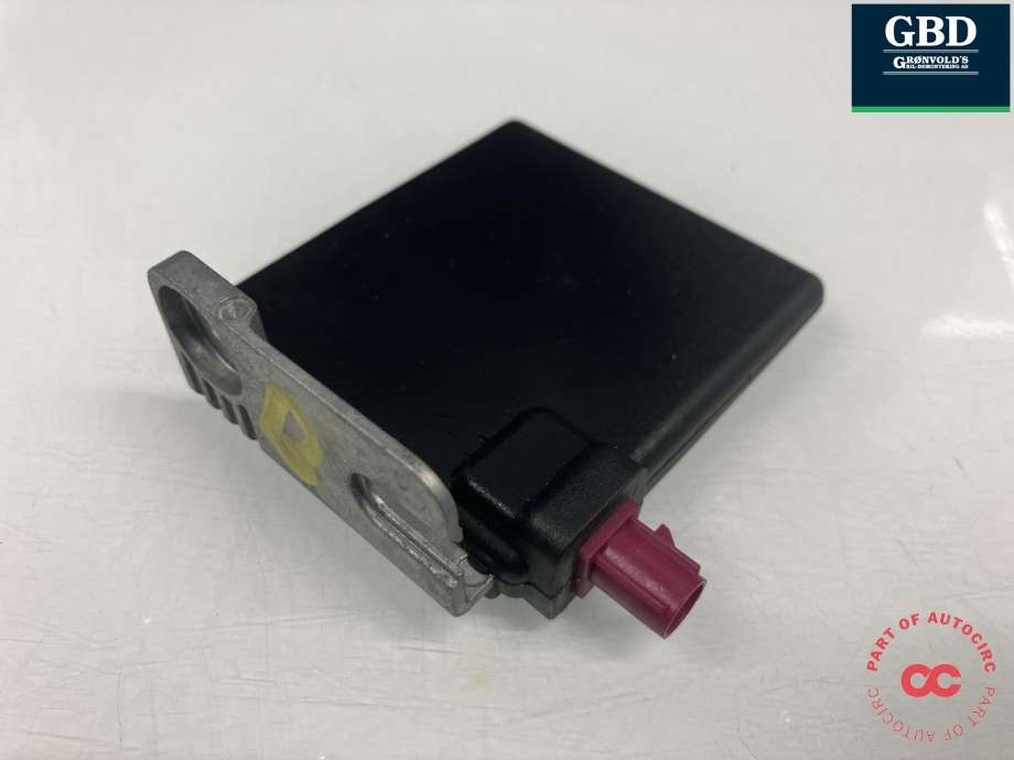 Antenne til Ford Explorer EV 2024-->> (2755127|VWR2KA-19A390-AA|3G9 035 534)