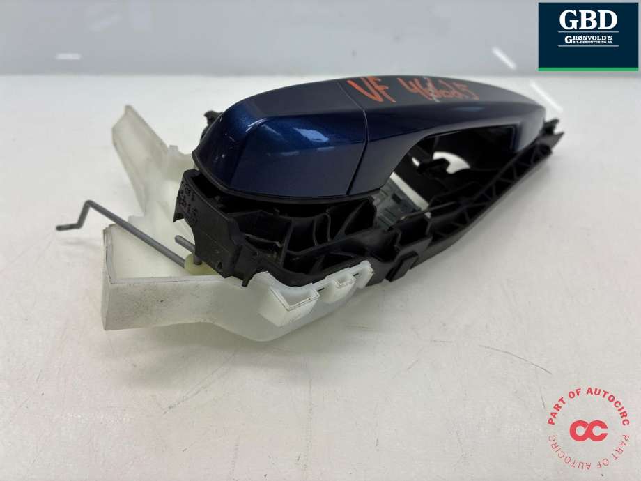 Dørhåndtak utv venstre foran til BMW 2-Serie, Active/Gran Tourer 2014-->> (F45/F46) (F45/F46) (51 21 7 396 307|5124 7 316 363|)