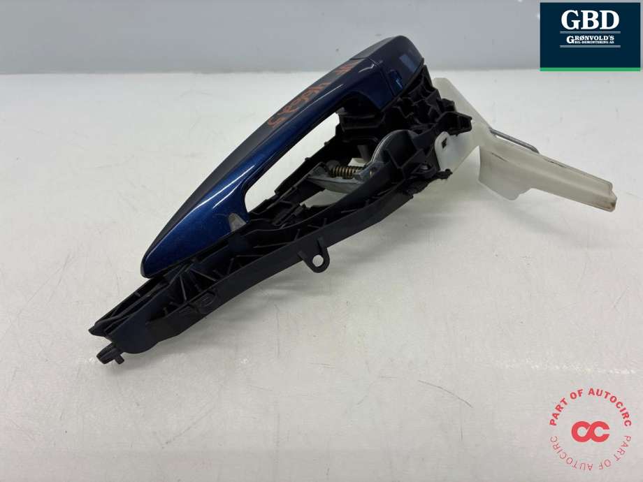 Dørhåndtak utv venstre foran til BMW 2-Serie, Active/Gran Tourer 2014-->> (F45/F46) (F45/F46) (51 21 7 396 307|5124 7 316 363|)