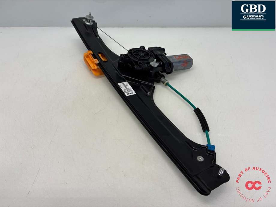 Ruteheis høyre foran til BMW 2-Serie, Active/Gran Tourer 2014-->> (F45/F46) (F45/F46) (51 33 7 490 192|7463484-04|)