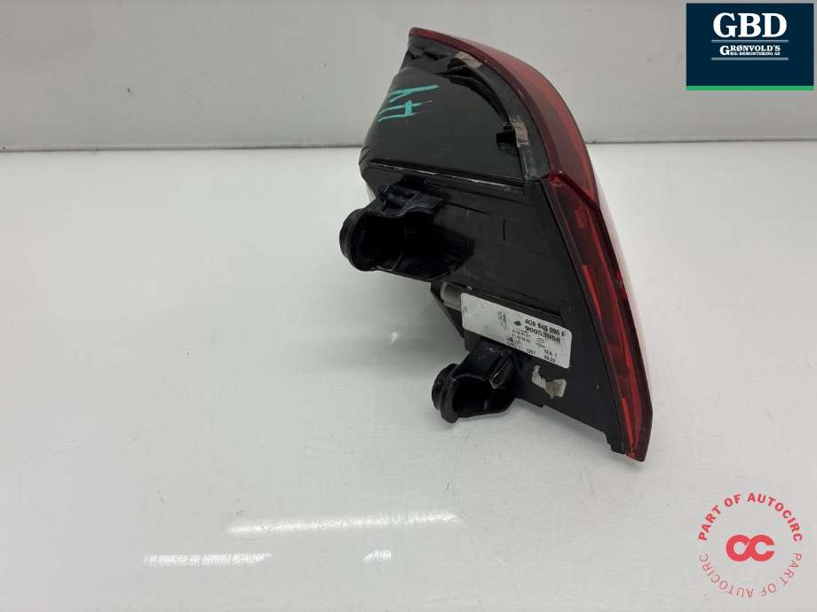 Baklykt høyre ytre til Audi A6, Allroad 2015-2019 (Type III, Fase 2) (C7) (C7) (4G9 945 096 F|)