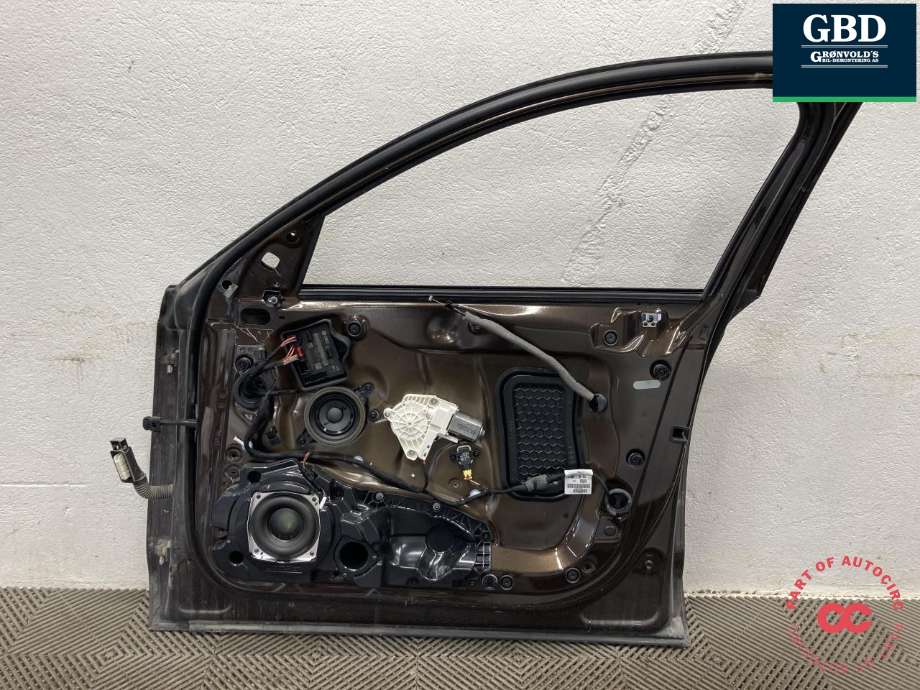 Dør høyre foran til Audi A6, Allroad 2015-2019 (Type III, Fase 2) (C7) (C7) (4G0 831 052|)