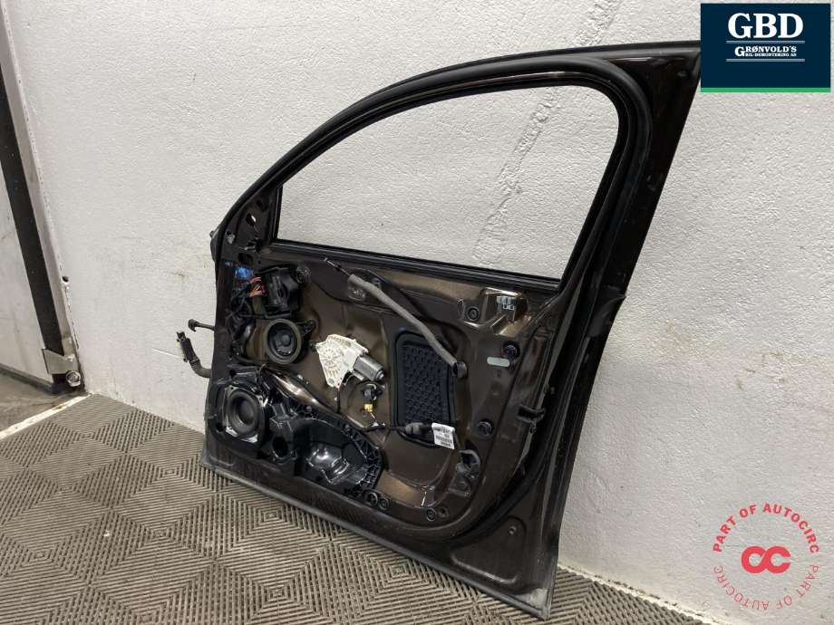 Dør høyre foran til Audi A6, Allroad 2015-2019 (Type III, Fase 2) (C7) (C7) (4G0 831 052|)