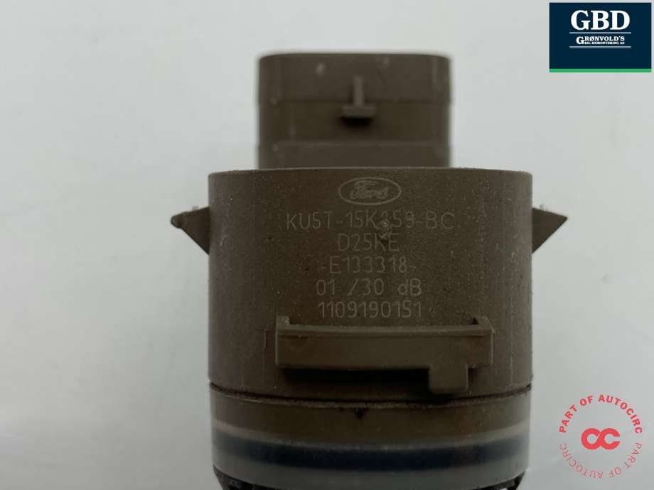 Parkeringssensor foran til Ford Focus 2018-->> (Type IV) (2529867|NU5T-15K859-EA|)