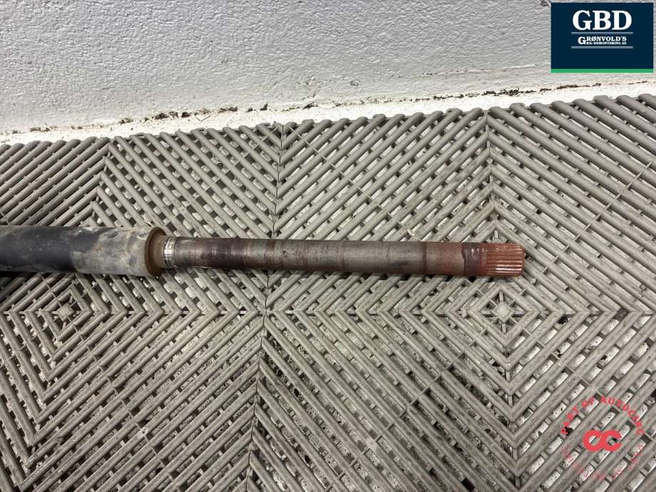 Drivaksel høyre foran, diesel/automat til Volvo XC70 2005-2007 (Type I, Fase 2) (8252053|30735151|)