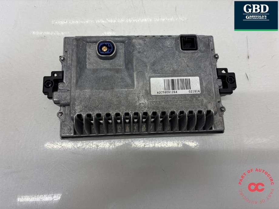Bilstereo navigasjon skjerm til Mercedes ML 2011-2015 (Fase 1) (W166) (W166) (A 172 900 39 04|A 172 900 85 00|A2C58091264)