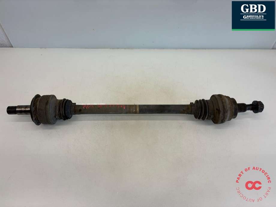 Drivaksel venstre bak, diesel/automat til Mercedes ML, 2011-2015 (Fase 1) (W166) (W166) (A 166 350 11 10)