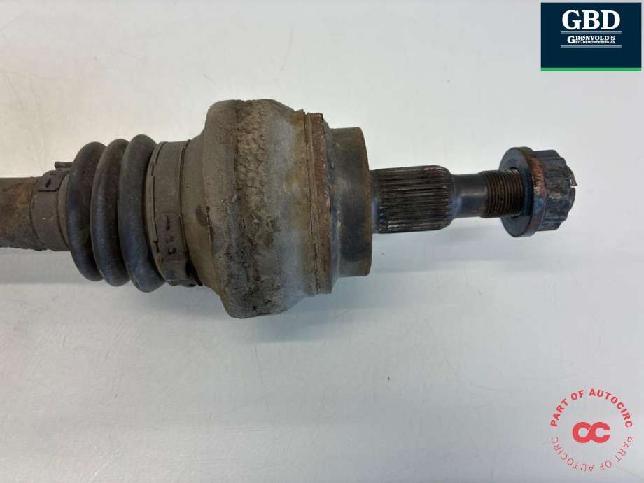 Drivaksel venstre bak, diesel/automat til Mercedes ML 2011-2015 (Fase 1) (W166) (W166) (A 166 350 11 10|A 166 350 11 10 80|)