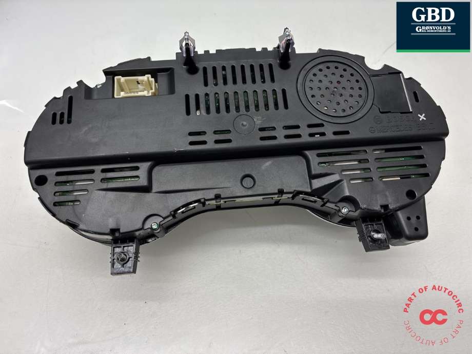 Instrumentpanel til Mercedes ML 2011-2015 (Fase 1) (W166) (W166) (A 166 900 89 16|A 166 900 39 06| A 166 900 33 04|A 166 540 47 47)