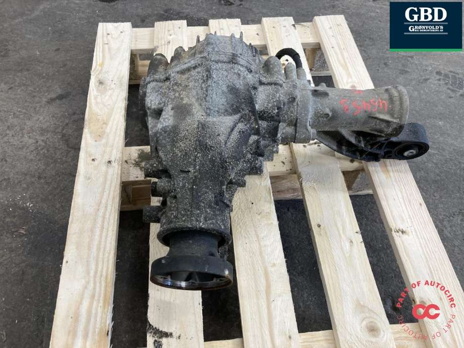 Kardang klokke foran til Mercedes ML 2011-2015 (Fase 1) (W166) (W166) (A 166 330 02 00|A 166 330 02 00 80|)