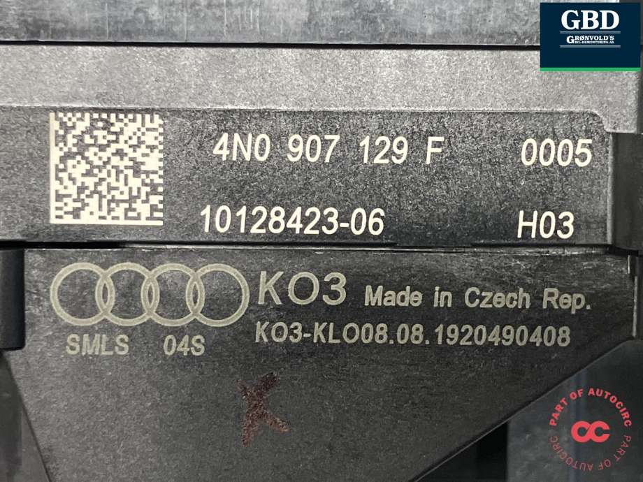 Bryter combi til Audi e-tron 2018-->> (4N0 907 129 NP|4N0 907 129 F|)