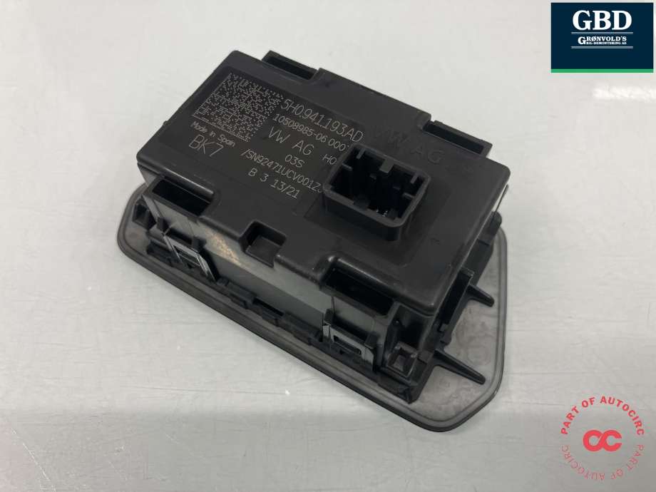Bryter lys til VW Golf VIII 2020-->> (5H0 941 193 AD|10508985-06 0007|)