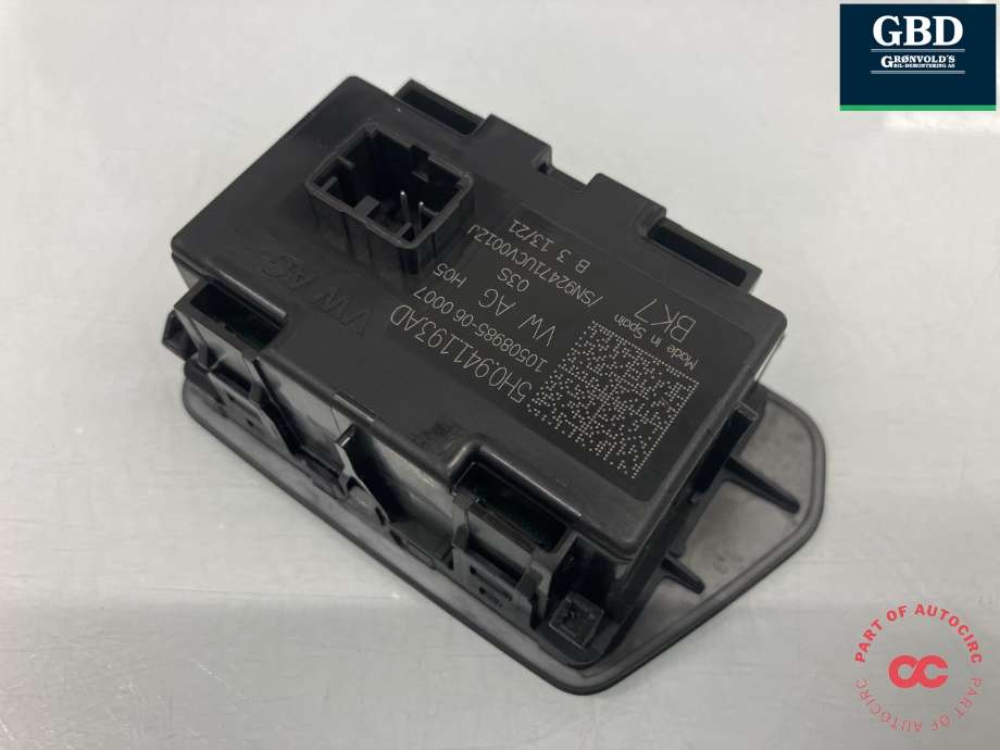 Bryter lys til VW Golf VIII 2020-->> (5H0 941 193 AD|10508985-06 0007|)