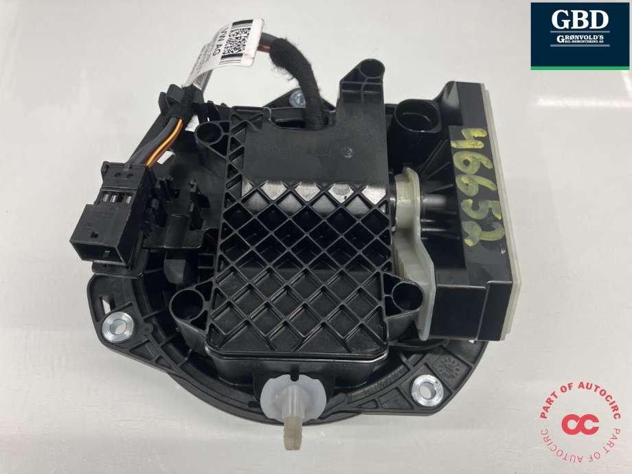 Parkeringskamera bak til VW Golf VIII 2020-->> (5H0 827 469 T DPJ|5H0 827 469 H DPJ|5H0 971 375)