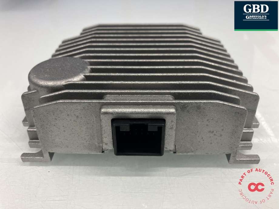 Styreenhet diverse til VW Golf VIII 2020-->> (HARMAN|5WA 035 335 A|5QE 035 335 B)