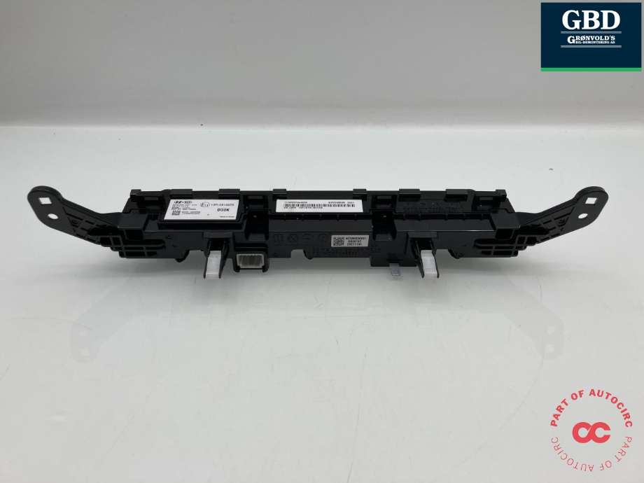 Bilstereo navigasjon betjeningspanel til Kia Niro 2016-2021  (96540G5300WK|96540-G5300WK|)