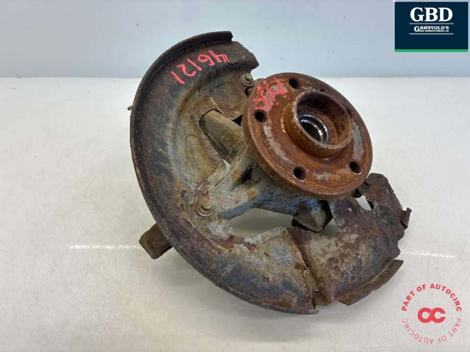 Hjulspindel høyre foran til Volvo XC70 2008-2013 (Type II, Fase 1)  (8250538|)