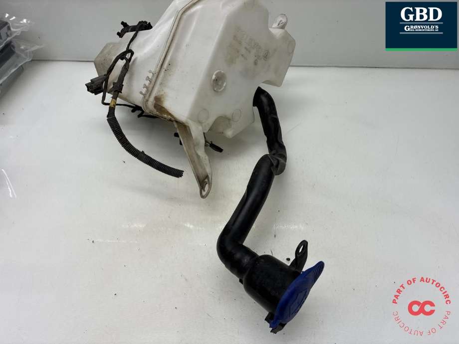 Spylertank foran til Volvo XC70 2008-2013 (Type II, Fase 1)  (31349444|)