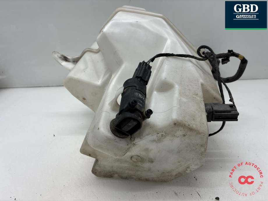 Spylertank foran til Volvo XC70 2008-2013 (Type II, Fase 1)  (31349444|)