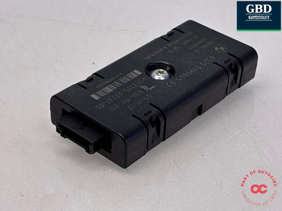 Antenne forsterker til BMW 5-Serie 2010-2017 (F10/F11) (F10/F11) (65 20 9 276 016|65209199865 03|)