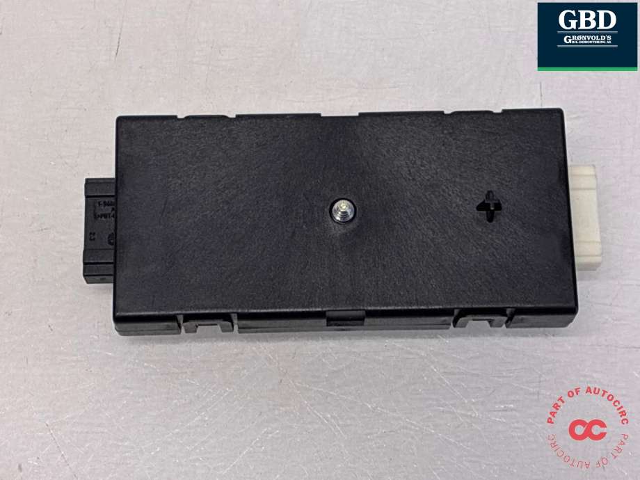 Antenne forsterker til BMW 5-Serie 2010-2017 (F10/F11) (F10/F11) (65 20 9 276 016|65209199865 03|)