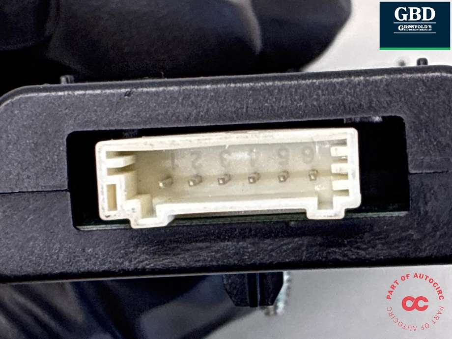 Antenne forsterker til BMW 5-Serie 2010-2017 (F10/F11) (F10/F11) (65 20 9 276 016|65209199865 03|)