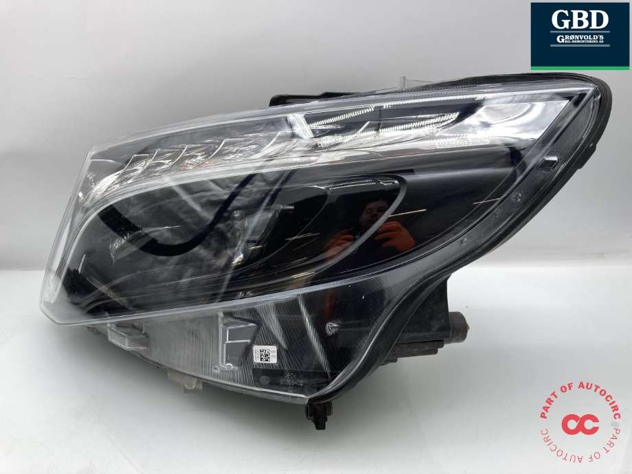 Frontlykt venstre full-LED til Mercedes Vito 2014-->> (W447) (W447) (A 447 906 77 00|)