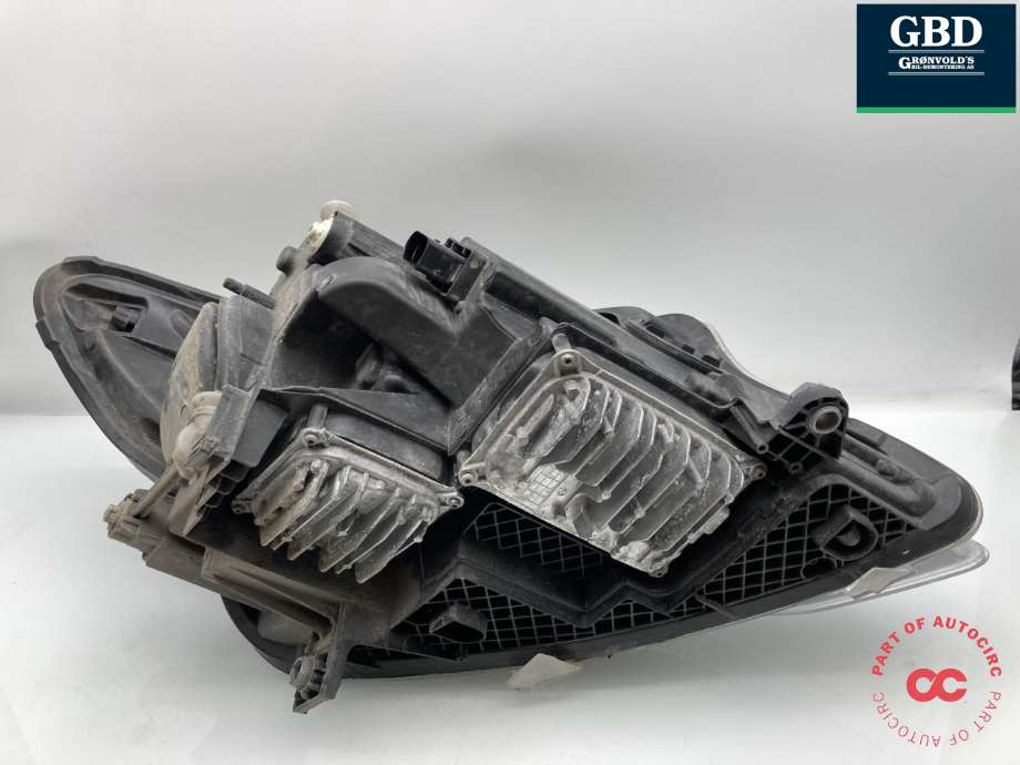 Frontlykt venstre full-LED til Mercedes Vito 2014-->> (W447) (W447) (A 447 906 77 00|)