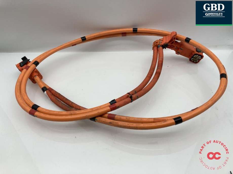 Kabel høy volt (HV) elbil til Tesla Model Y 2024-->> (Type II) (1109003-00-F|)