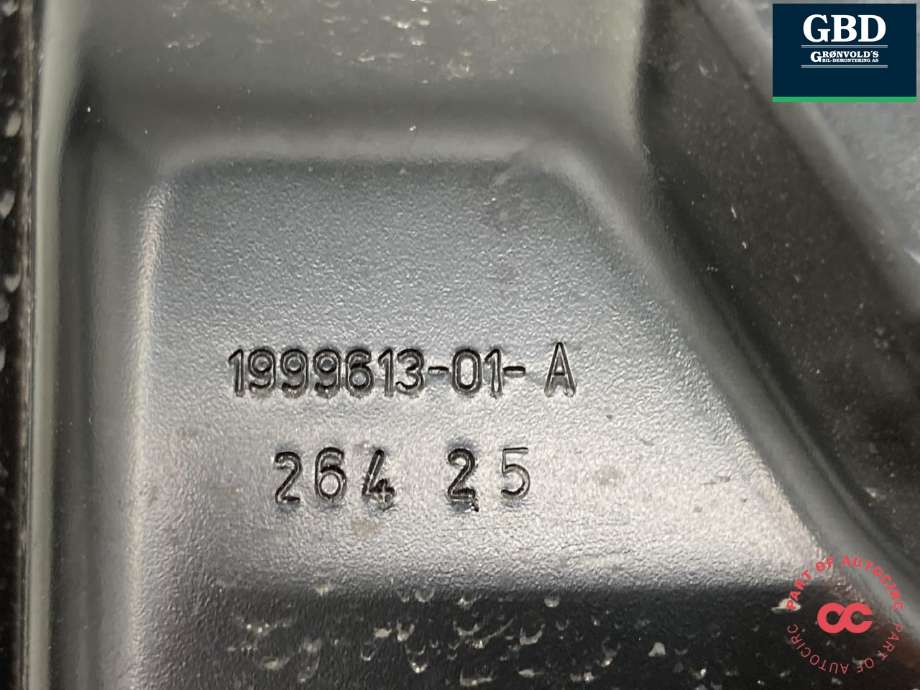 Styreenhet comfort (BCM) til Tesla Model Y 2024-->> (Type II)  (1999613-01-A|1497327-00-B|1497327-00-C)