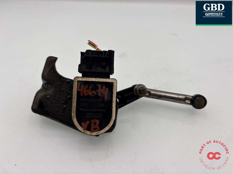 Sensor nivå, venstre bak til Mercedes Vito, 2014-->> (W447) (W447) (A 004 542 99 18)