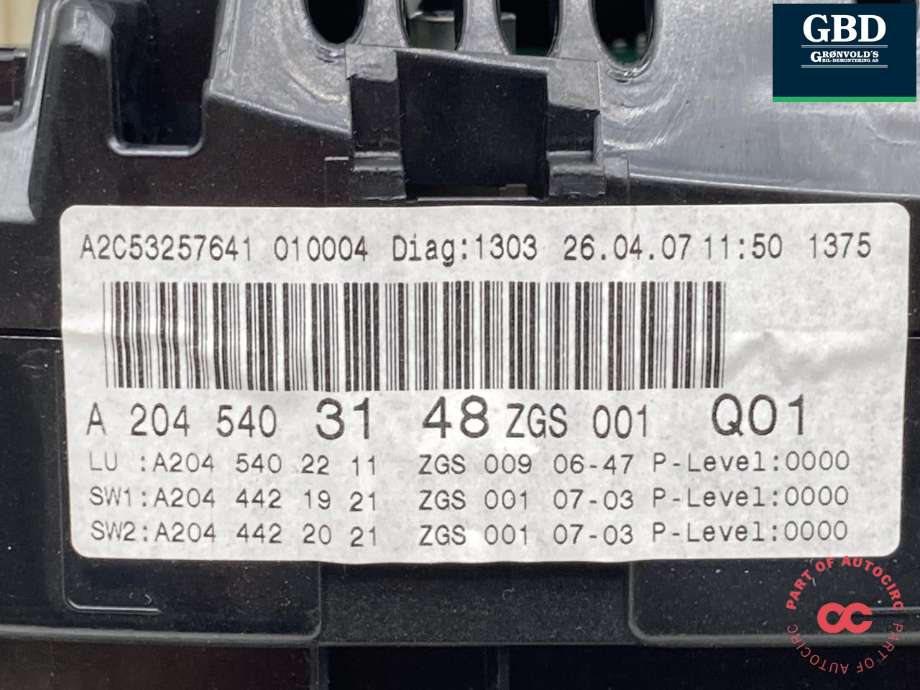 Instrumentpanel til Mercedes C-Klasse 2007-2011 (Fase 1) (W204) (W204) (A 204 540 61 48|A 204 540 45 48|A 204 540 31 48)