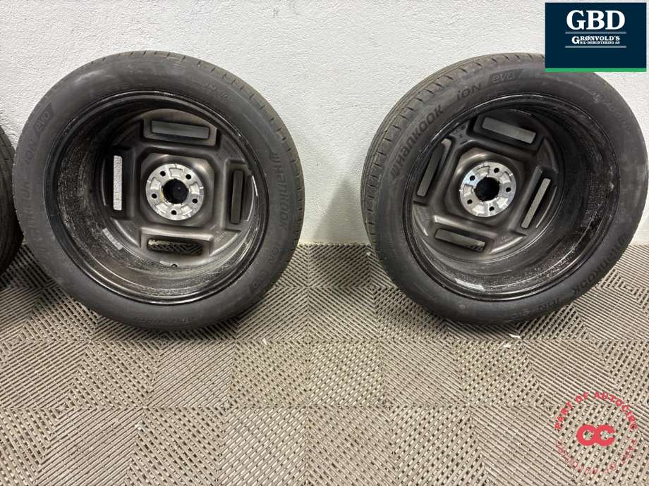 Hjulsett aluminium sommer til Kia EV3 2025-->>  (HANKOOK ION EVO|215/50 R19 97H|5.7MM 2025|7.5 J X19. ET 50)