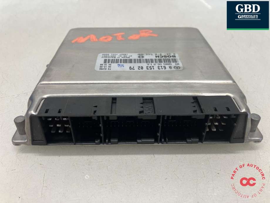 Styreenhet motor til Mercedes S-Klasse 1999-2005 (W220) (W220) (BOSCH|A 613 153 03 79 | A 613 153 03 79|A 613 153 02 79|0 281 010 544)