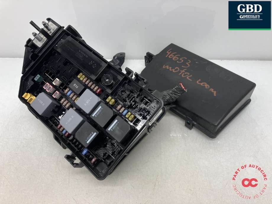 Sikringsboks motorrom til Polestar 2 2020-->> (32268459|)