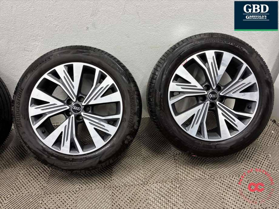 Hjulsett aluminium sommer til Audi Q4 e-tron 2021-->> (BRIDGESTONE TURANZA 6|2 STK. 255/50 R 19 .|2 STK 235/55 R 19 105 W 2025|5.5/6.5 MM 8J X 19H2. ET 45)
