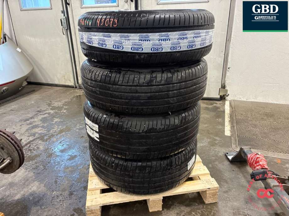 Hjulsett aluminium sommer til Audi Q4 e-tron 2021-->> (BRIDGESTONE TURANZA 6|2 STK. 255/50 R 19 .|2 STK 235/55 R 19 105 W 2025|5.5/6.5 MM 8J X 19H2. ET 45)