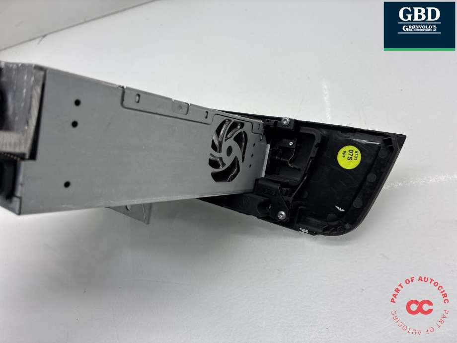 Bilstereo navigasjon betjeningspanel til Audi A6, Allroad 2015-2019 (Type III, Fase 2) (C7) (C7) (4G1 919 610 F|)