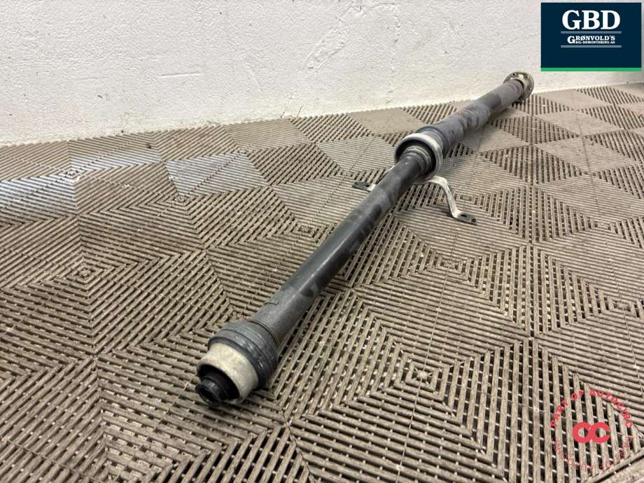 Mellomaksel til Audi A6, Allroad 2015-2019 (Type III, Fase 2) (C7) (C7) (4G0 521 101 K|)