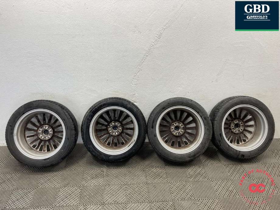 Hjulsett aluminium sommer til Ford Focus 2014-2018 (Type III, Fase 2) (HAIDA EX-COMFORT|215/50ZR17 95W XL|PROD 2025 4.8MM|7.0X17H2 ET50)