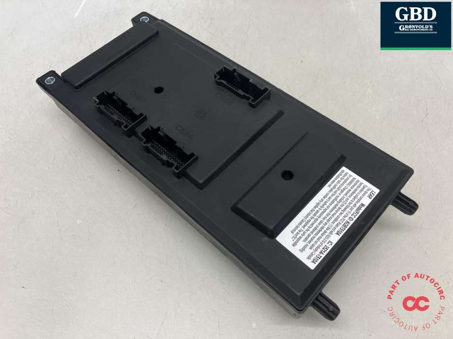 Sikringsboks kupe til Land Rover Discovery 2009-2017 (Type IV)  (LR074207|GH2214F041BA|LR066157| EH2214F041BE)