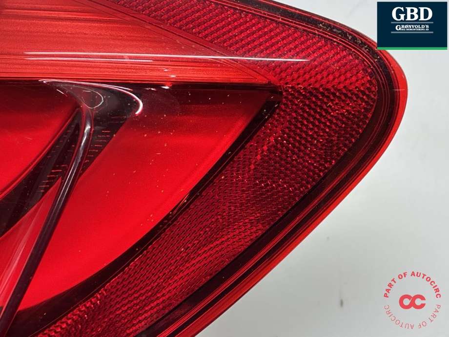Baklykt høyre ytre til BMW 5-Serie 2010-2017 (F10/F11) (F10/F11) (63 21 7 203 230|)